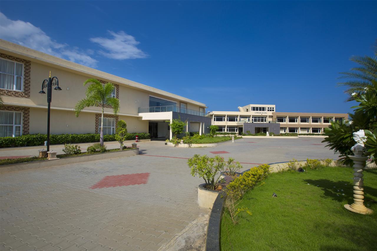 Landmark Pallavaa Beach Resorts Mamallapuram Esterno foto