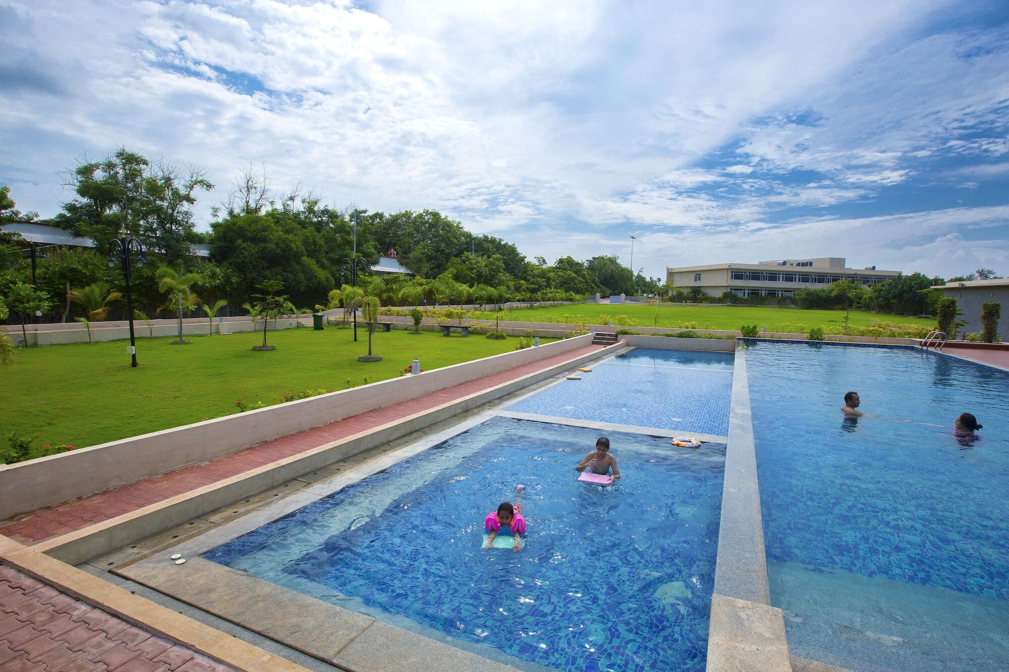 Landmark Pallavaa Beach Resorts Mamallapuram Esterno foto